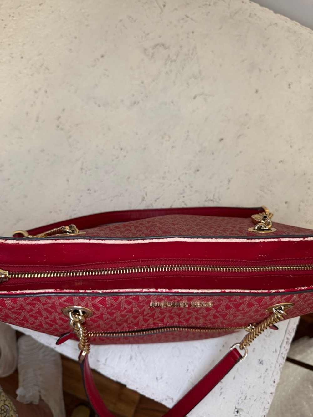 Michael Kors, GUC red & cream signature logo shoulder bag 14 x 9 "by 4 deep - Picture 11 of 14